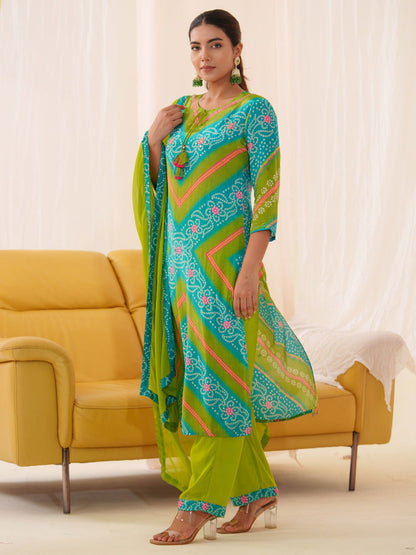 Pure Muslin Women Ethnic Motifs Embroidered Kurta With Trousers & Dupatta - Buy Best Ethnic Wear for Women & Girls | Daily Woman - 