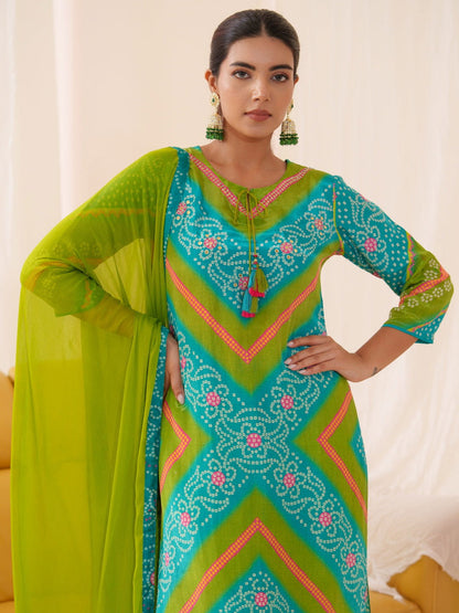 Pure Muslin Women Ethnic Motifs Embroidered Kurta With Trousers & Dupatta - Buy Best Ethnic Wear for Women & Girls | Daily Woman - 