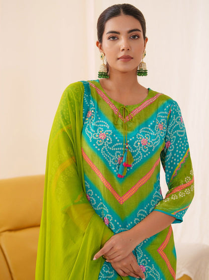 Pure Muslin Women Ethnic Motifs Embroidered Kurta With Trousers & Dupatta - Buy Best Ethnic Wear for Women & Girls | Daily Woman - 
