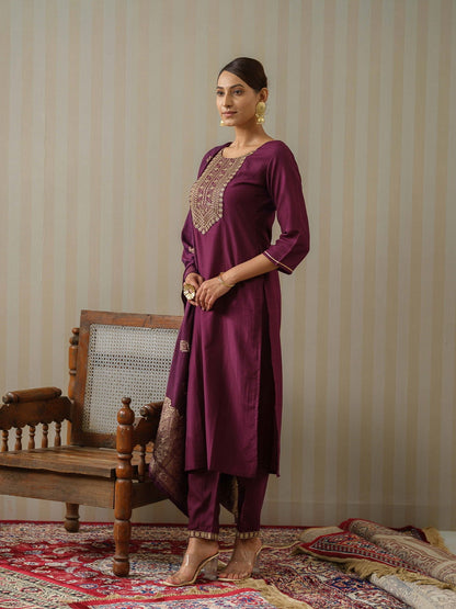 Purple Ethnic Motifs Straight Kurta & Trousers With Dupatta - Buy Best Ethnic Wear for Women & Girls | Daily Woman - 
