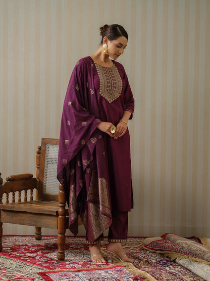 Purple Ethnic Motifs Straight Kurta & Trousers With Dupatta - Buy Best Ethnic Wear for Women & Girls | Daily Woman - 