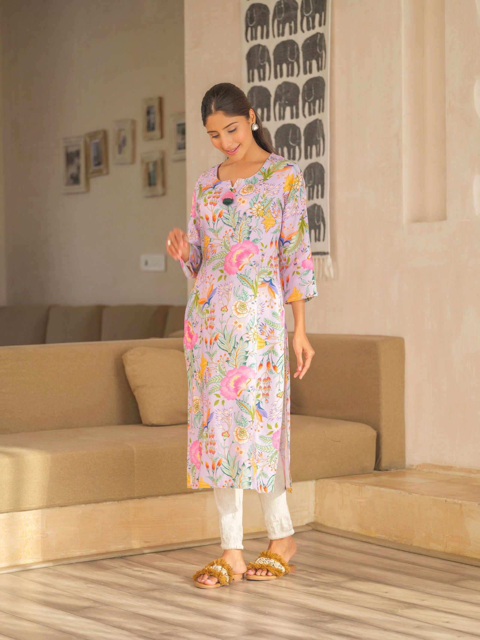 Purple Printed Sequinned Straight Kurta - Buy Best Ethnic Wear for Women & Girls | Daily Woman - 