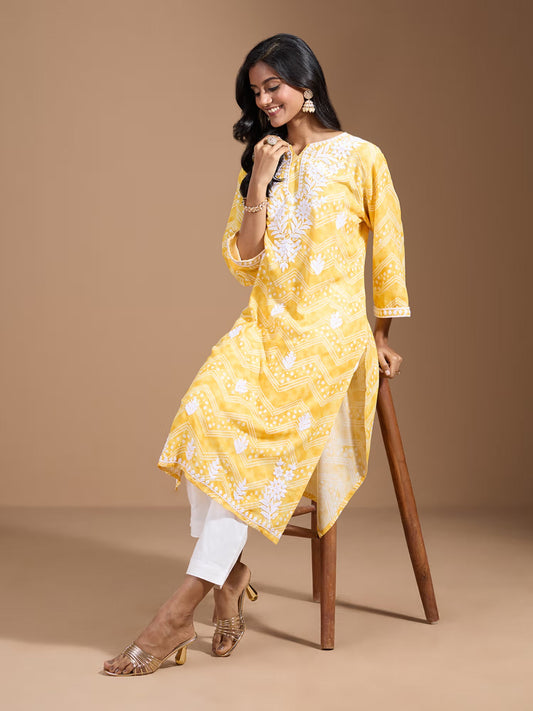 Rayon Women Geometric Embroidered Flared Sleeves Chikankari Kurta - Buy Best Ethnic Wear for Women & Girls | Daily Woman - 