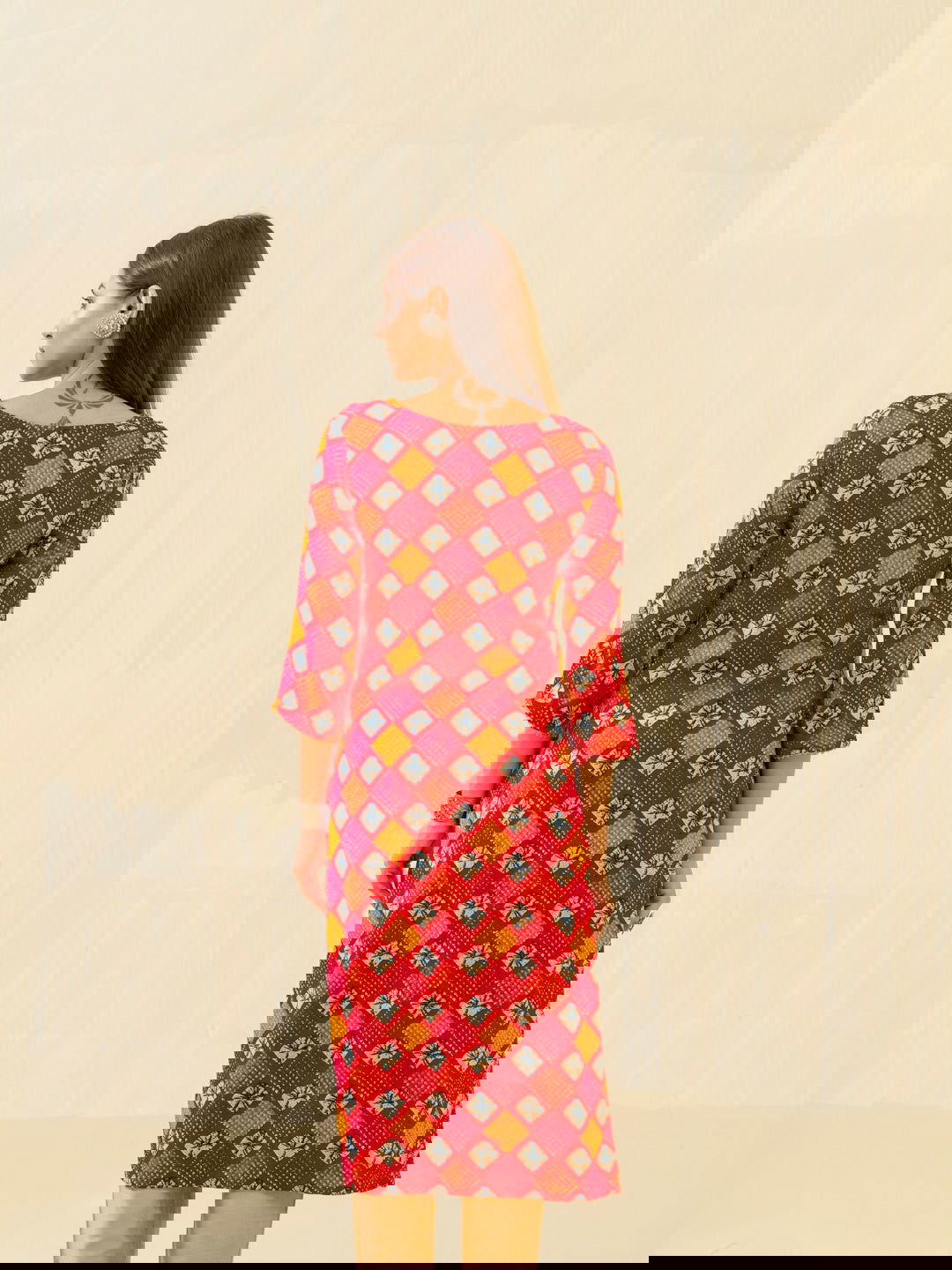 Red & Fashion Round Neck Printed and Kurtas - Buy Best Ethnic Wear for Women & Girls | Daily Woman - 