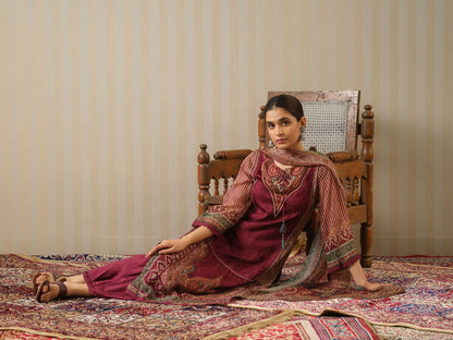 Red Printed Ethnic Motifs Straight Kurta and Trousers With Dupatta - Buy Best Ethnic Wear for Women & Girls | Daily Woman - 