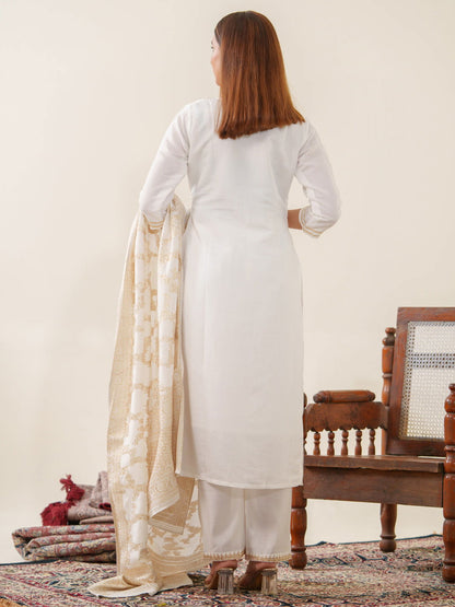 Roman Silk White Color Kurta set - Buy Best Ethnic Wear for Women & Girls | Daily Woman - 