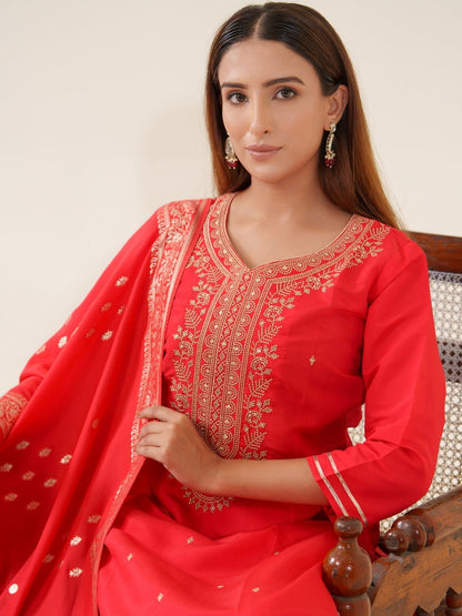 Roman Silk Woven Design Kurta With Trousers & Dupatta - Buy Best Ethnic Wear for Women & Girls | Daily Woman - 