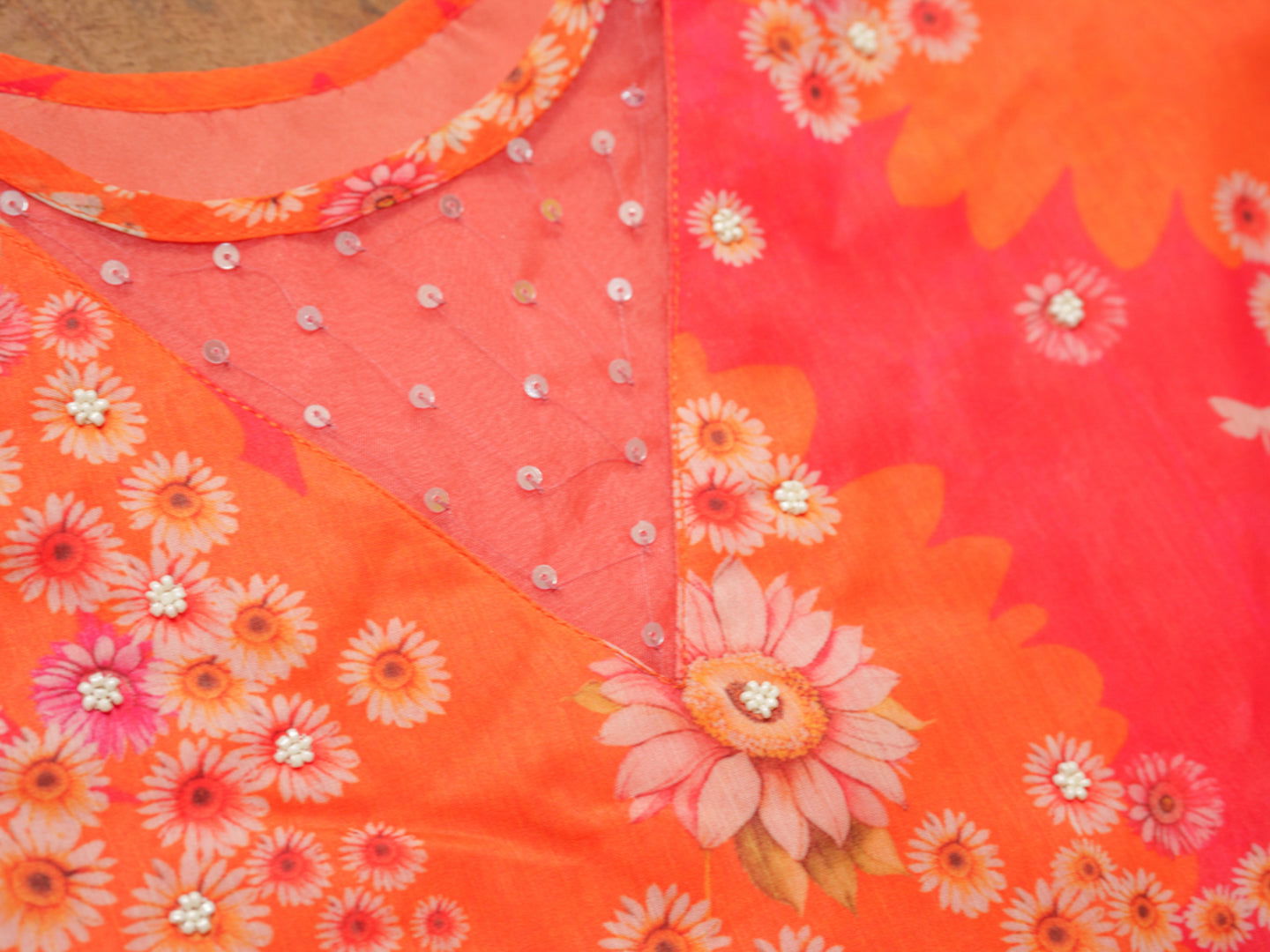 Tomato Chiffon Women Ethnic Motifs Embroidered Kurta With Trousers & Dupatta - Buy Best Ethnic Wear for Women & Girls | Daily Woman - 