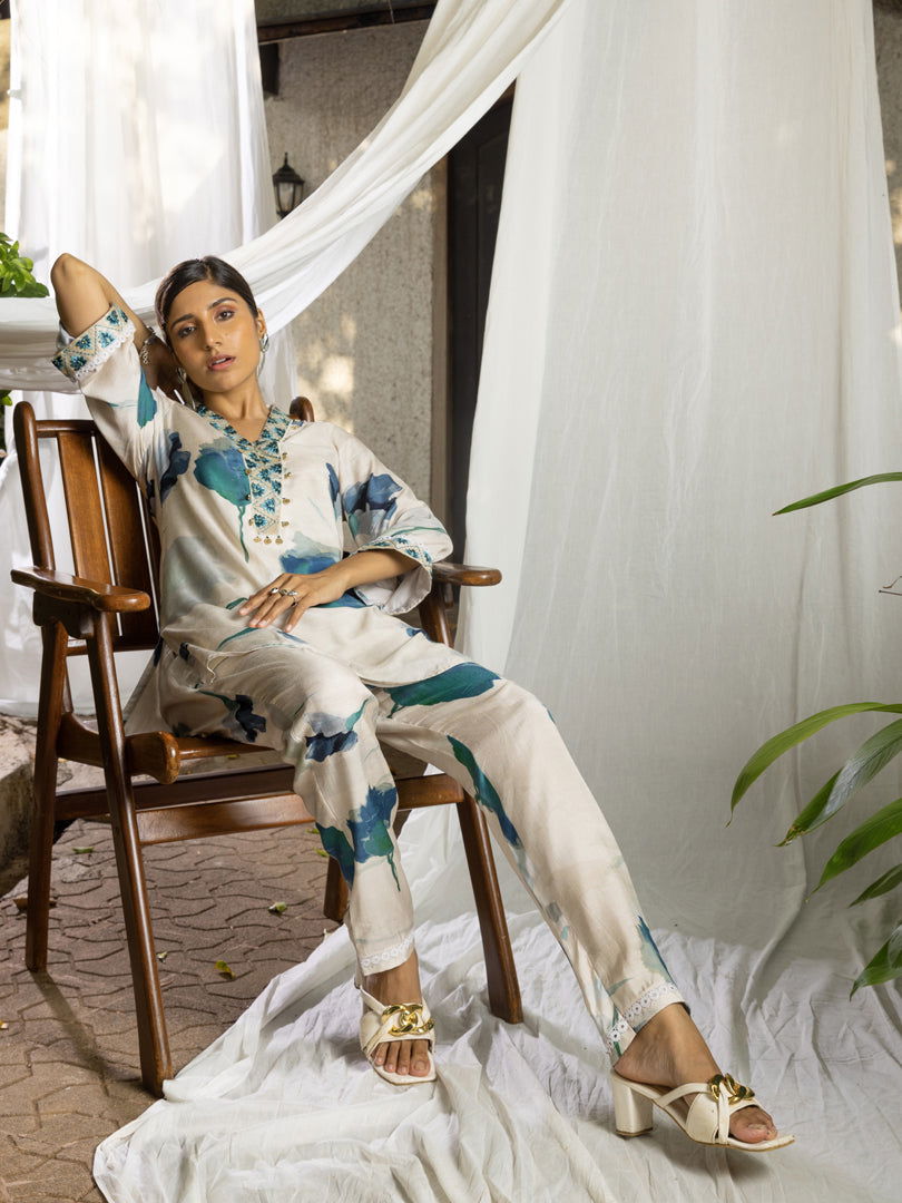 White Floral Printed Poly Muslin Top & Trouser - Buy Best Ethnic Wear for Women & Girls | Daily Woman - 