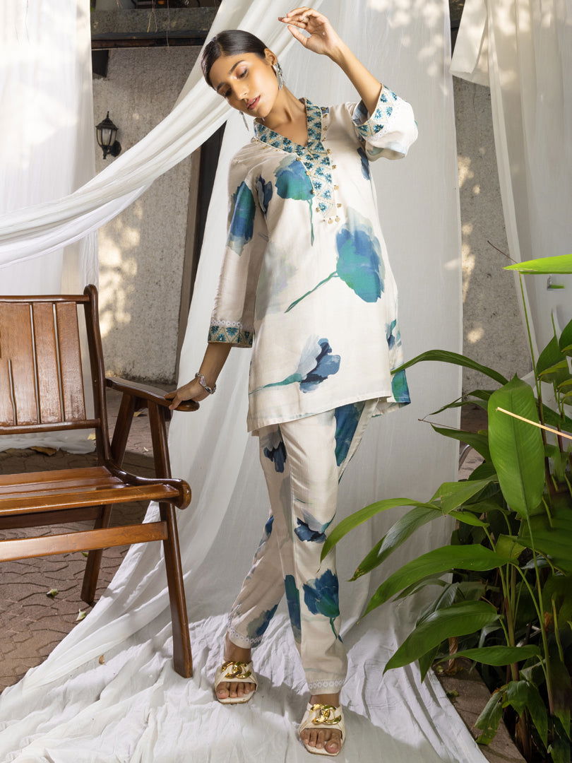 White Floral Printed Poly Muslin Top & Trouser - Buy Best Ethnic Wear for Women & Girls | Daily Woman - 