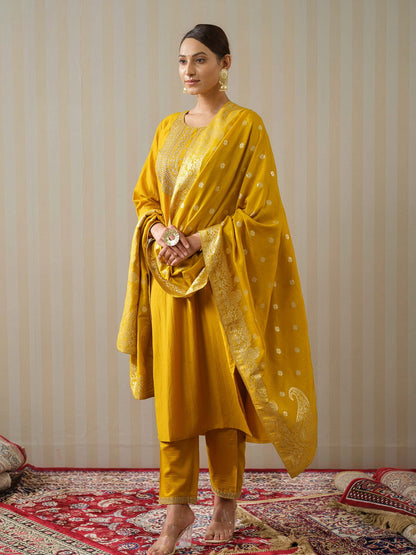 Yellow Ethnic Motifs Straight Kurta & Trousers With Dupatta - Buy Best Ethnic Wear for Women & Girls | Daily Woman - 