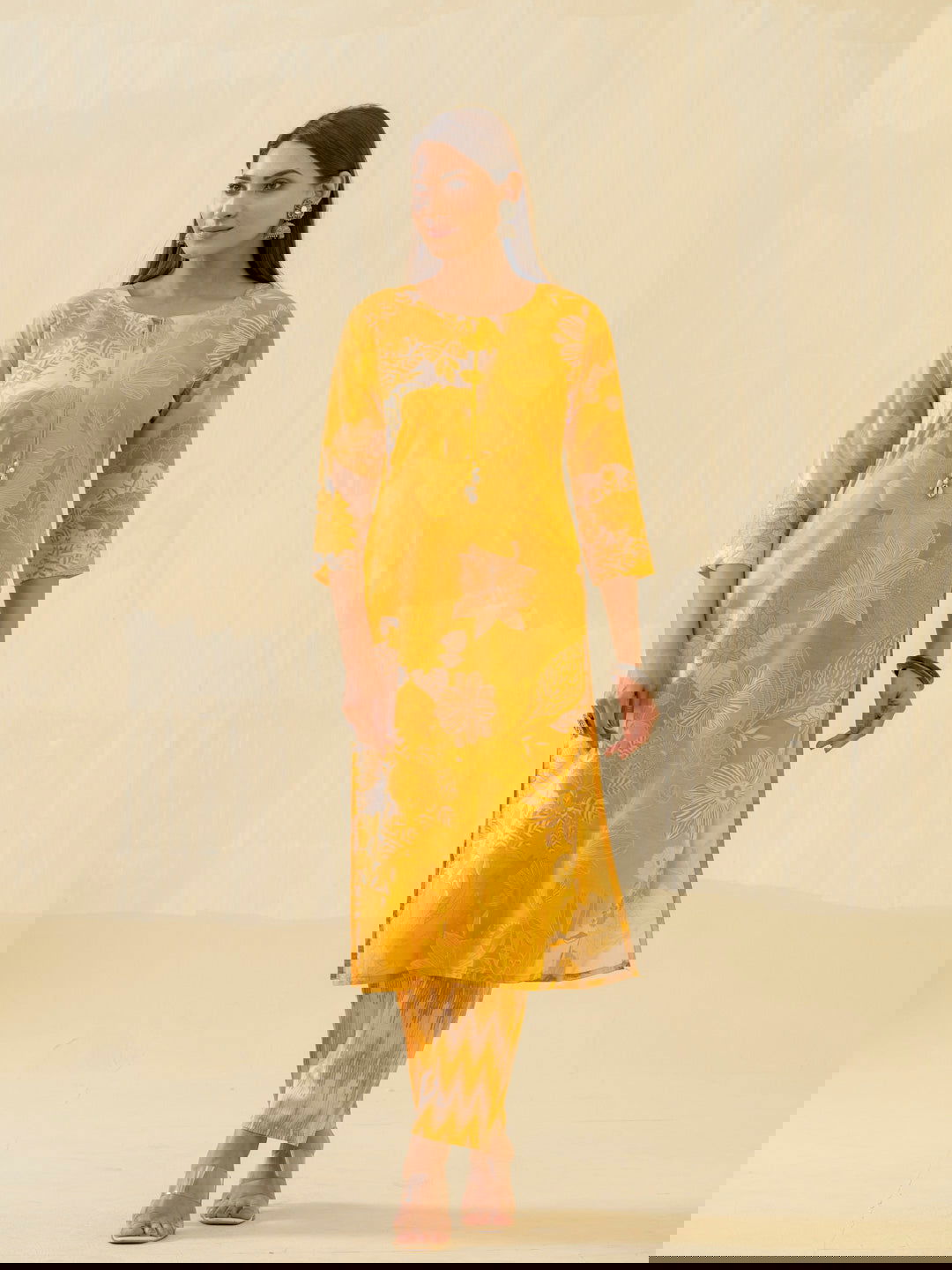 Yellow Floral Printed Tie-Up Neck Kurta With Trousers - Buy Best Ethnic Wear for Women & Girls | Daily Woman - 