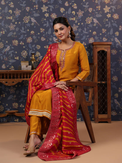 Yellow Thread Work Pure Silk Straight Kurta & Trouser With Dupatta - Buy Best Ethnic Wear for Women & Girls | Daily Woman - 