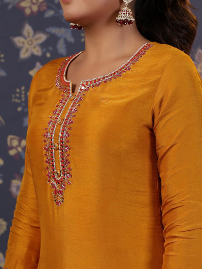 Yellow Thread Work Pure Silk Straight Kurta & Trouser With Dupatta - Buy Best Ethnic Wear for Women & Girls | Daily Woman - 