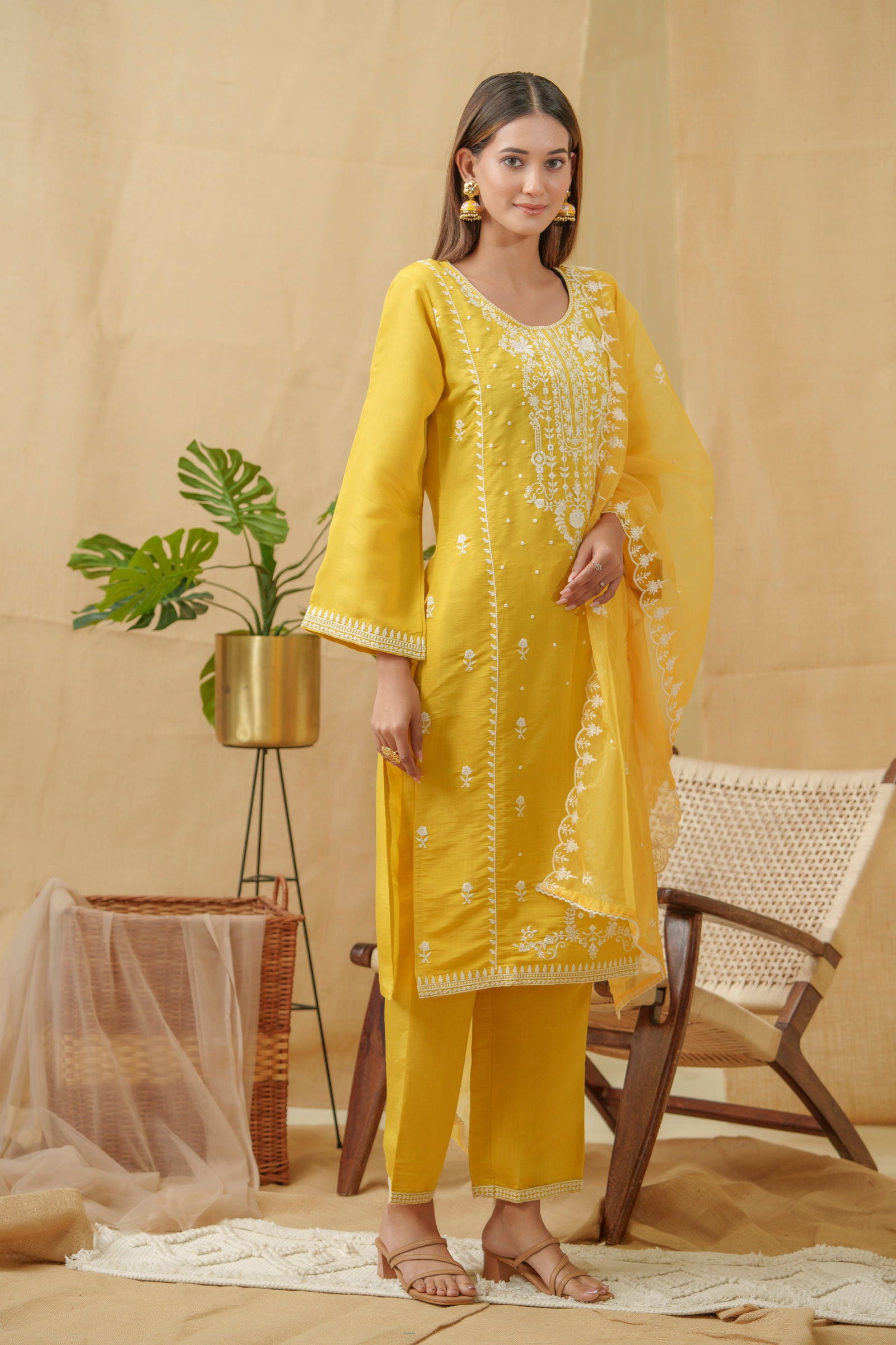 Yellow Woven Design Woven Design Straight Kurta and Trousers With Dupatta - Buy Best Ethnic Wear for Women & Girls | Daily Woman - 