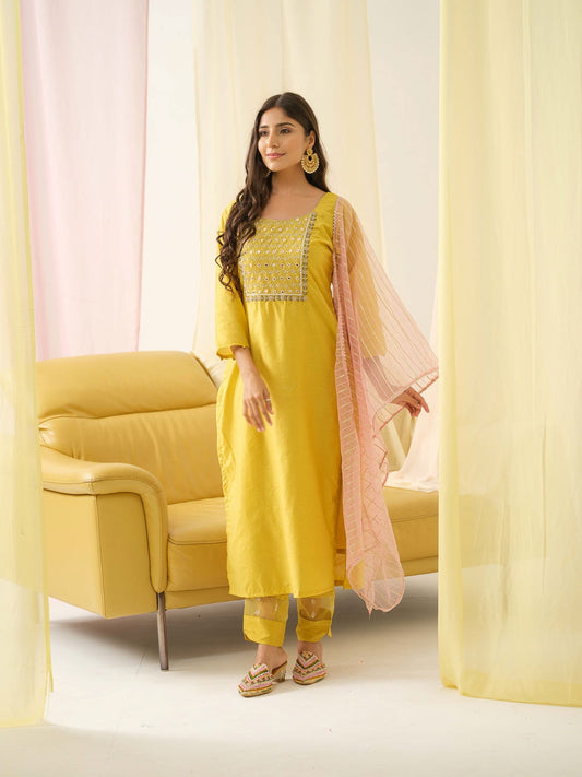 Yellow Yoke Design Woven Design Straight Kurta and Trousers With Dupatta - Buy Best Ethnic Wear for Women & Girls | Daily Woman - 