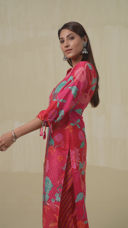 Red Floral Printed Straight Kurta and Palazzos