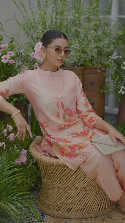 Peach Floral Printed Co-ord Set with Straight Pants – Ethnic Fusion Wear for Women